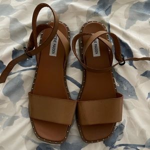 Steve Madden sandal size 9